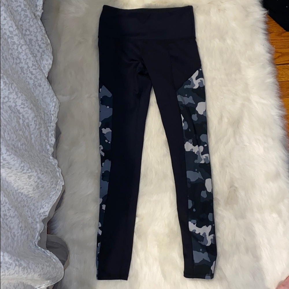 Noli Half Camo Leggings